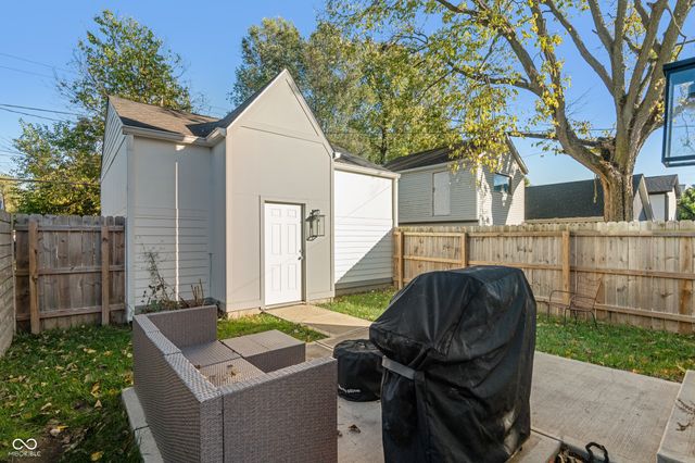 1033 Villa Avenue, Indianapolis, IN 46203