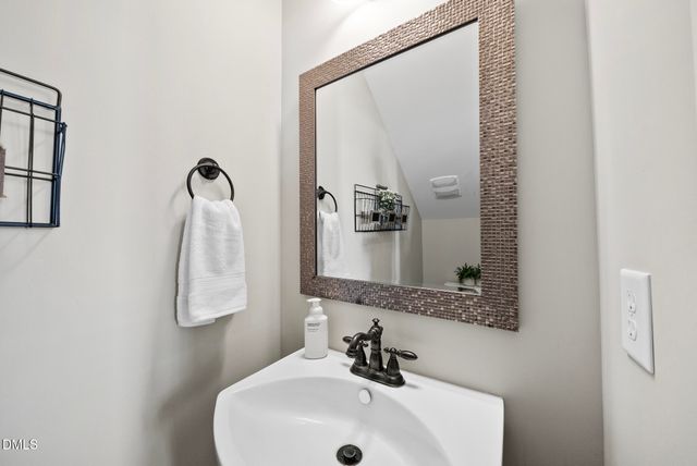 901 Sweet Olive Court, Wake Forest, NC 27587