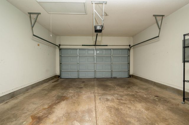 1338 E ISLAND PL, Memphis, TN 38103