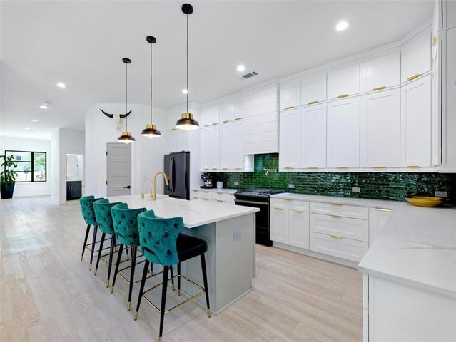 379 Enota Place, Atlanta, GA 30310