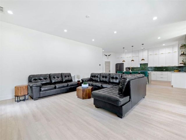 379 Enota Place, Atlanta, GA 30310