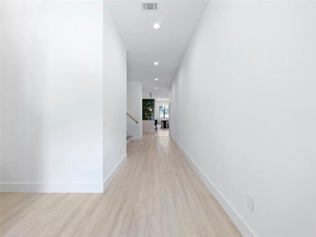 379 Enota Place, Atlanta, GA 30310