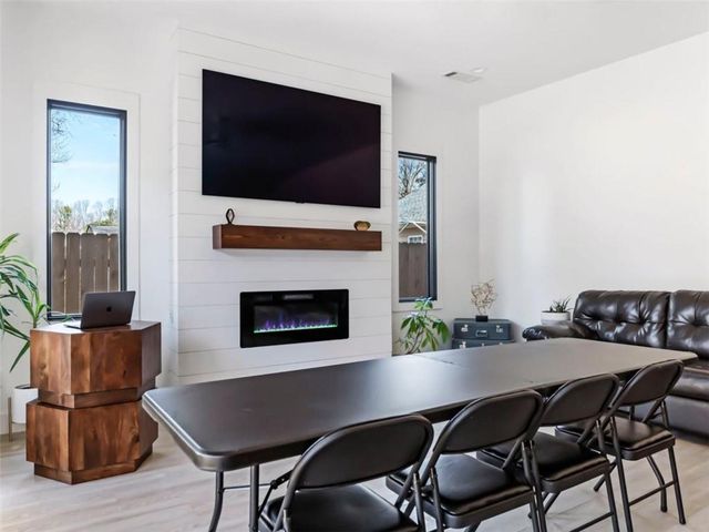 379 Enota Place, Atlanta, GA 30310