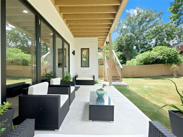 379 Enota Place, Atlanta, GA 30310