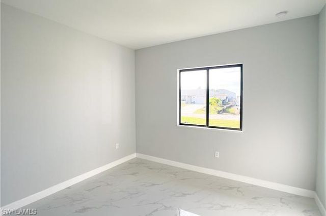 2005 SW 2nd TER, Cape Coral, FL 33991