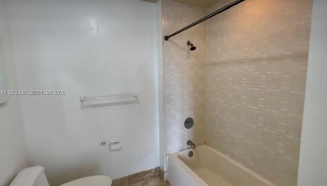 3470 E Coast Ave H1406, Miami, FL 33137