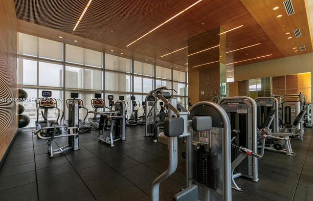 3470 E Coast Ave H1406, Miami, FL 33137