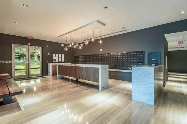 3470 E Coast Ave H1406, Miami, FL 33137