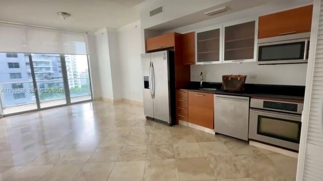 3470 E Coast Ave H1406, Miami, FL 33137