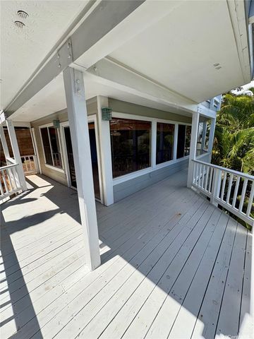 125 Maunalanikai Place, Honolulu, HI 96816