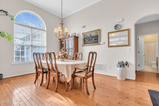 82 Mission Way, Barnegat, NJ 08005