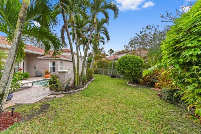2395 Kemps Bay, West Palm Beach, FL 33411