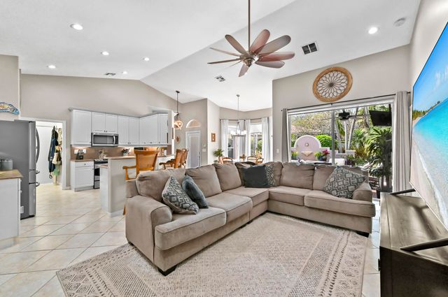 2395 Kemps Bay, West Palm Beach, FL 33411