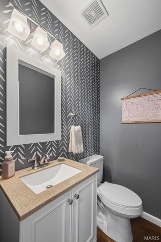 3362 Hampton Crossing, St Charles, MO 63303