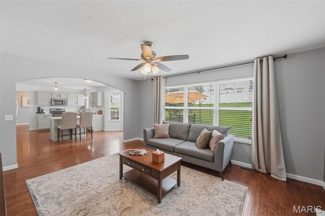 3362 Hampton Crossing, St Charles, MO 63303
