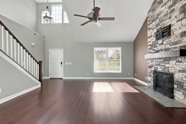 6083 Grand Strand Avenue, Westerville, OH 43081