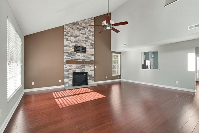 6083 Grand Strand Avenue, Westerville, OH 43081