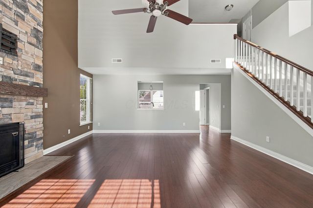 6083 Grand Strand Avenue, Westerville, OH 43081
