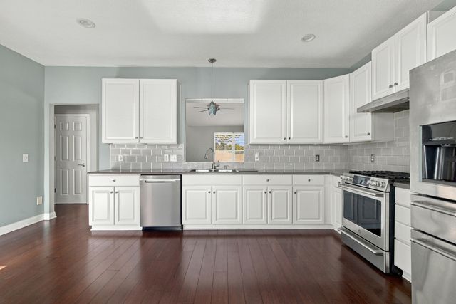 6083 Grand Strand Avenue, Westerville, OH 43081