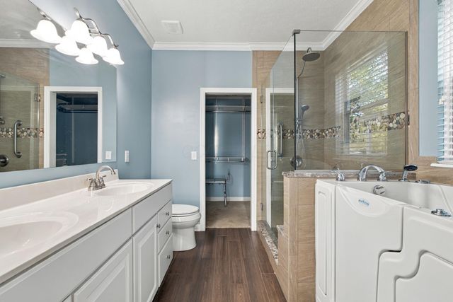 6083 Grand Strand Avenue, Westerville, OH 43081