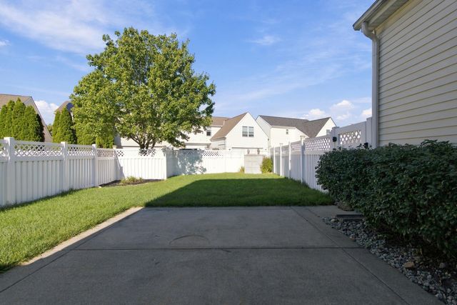 6083 Grand Strand Avenue, Westerville, OH 43081