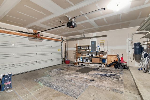 6083 Grand Strand Avenue, Westerville, OH 43081