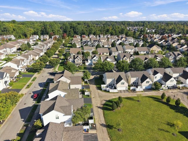 6083 Grand Strand Avenue, Westerville, OH 43081