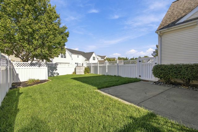 6083 Grand Strand Avenue, Westerville, OH 43081