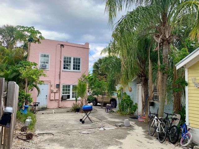 1310 Florida Avenue, West Palm Beach, FL 33401