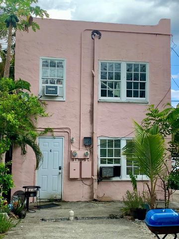 1310 Florida Avenue, West Palm Beach, FL 33401