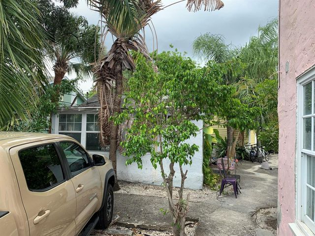 1310 Florida Avenue, West Palm Beach, FL 33401
