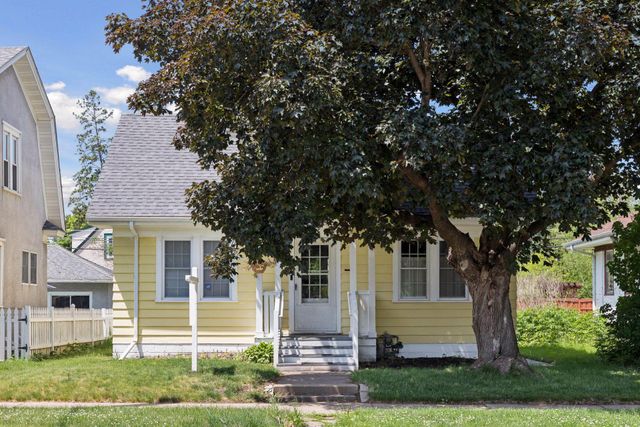 387 Cretin Avenue S, Saint Paul, MN 55105