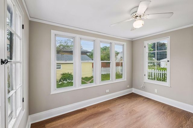 387 Cretin Avenue S, Saint Paul, MN 55105