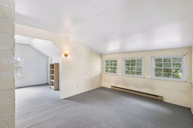 387 Cretin Avenue S, Saint Paul, MN 55105