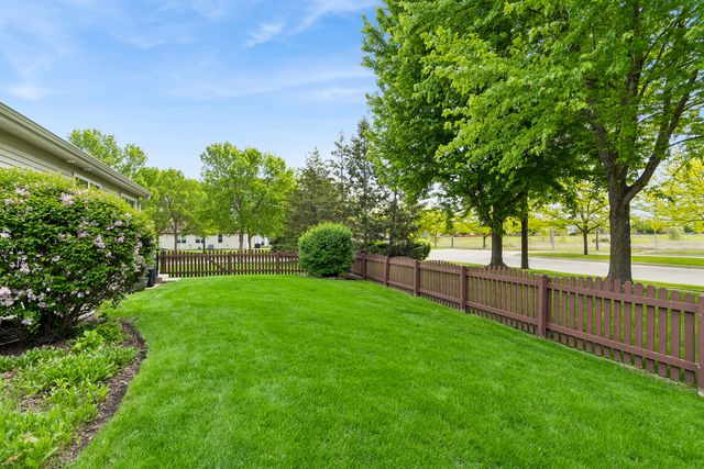 772 Bohannon Circle, Oswego, IL 60543