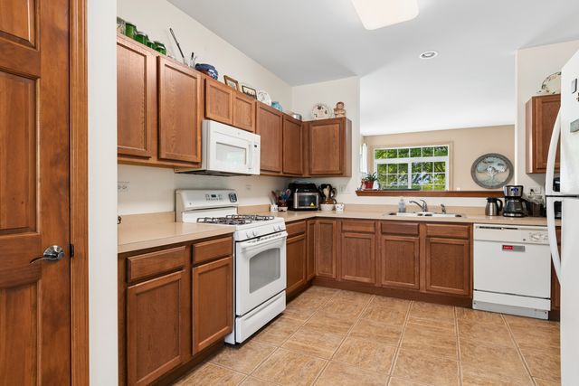 772 Bohannon Circle, Oswego, IL 60543