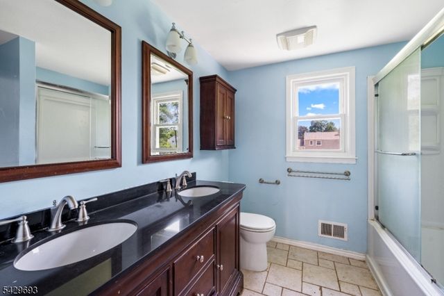 726 New Brunswick Rd, Franklin Twp., NJ 08873