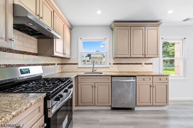 726 New Brunswick Rd, Franklin Twp., NJ 08873