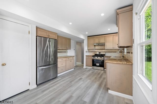 726 New Brunswick Rd, Franklin Twp., NJ 08873
