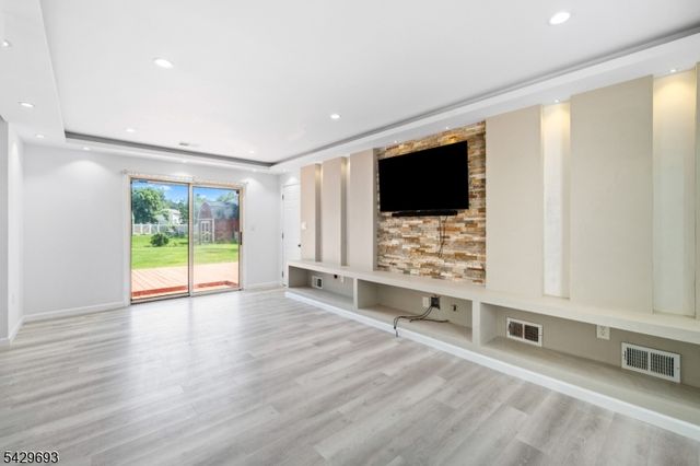 726 New Brunswick Rd, Franklin Twp., NJ 08873