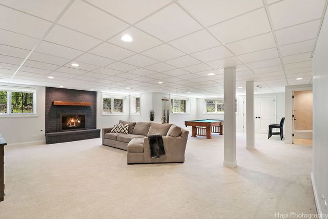 22133 N Prairie Lane, Kildeer, IL 60047