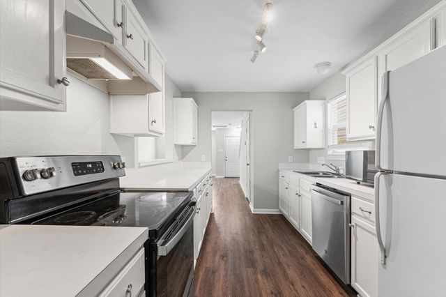 1424 Ruthven Street, Houston, TX 77019