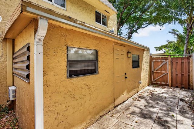 5646 Blueberry Court 23, Lauderhill, FL 33313