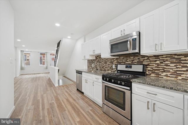 2013 TITAN ST, Philadelphia, PA 19146