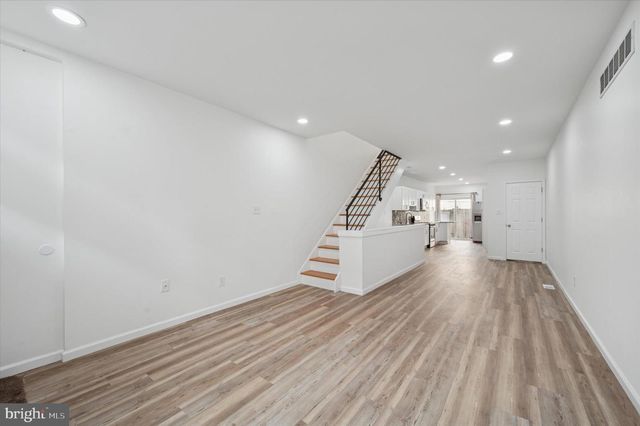 2013 TITAN ST, Philadelphia, PA 19146