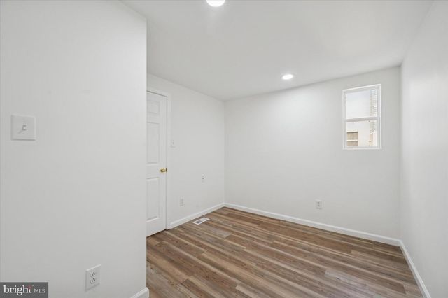 2013 TITAN ST, Philadelphia, PA 19146