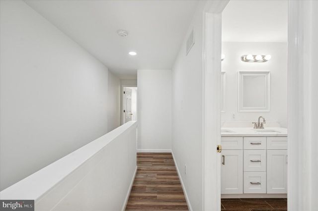 2013 TITAN ST, Philadelphia, PA 19146