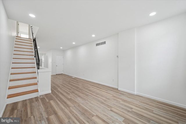 2013 TITAN ST, Philadelphia, PA 19146