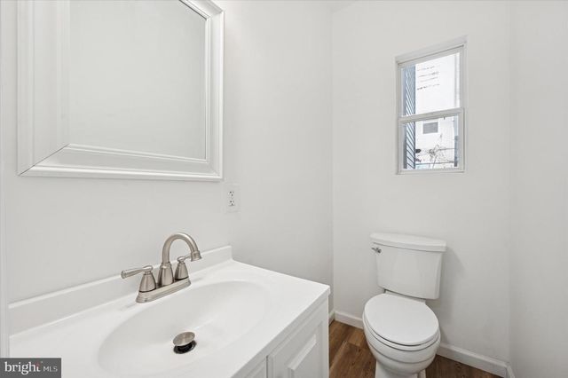 2013 TITAN ST, Philadelphia, PA 19146