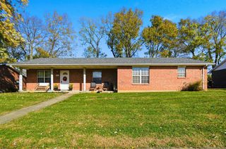 60 Lauretta Mae Drive, Lebanon, OH 45036